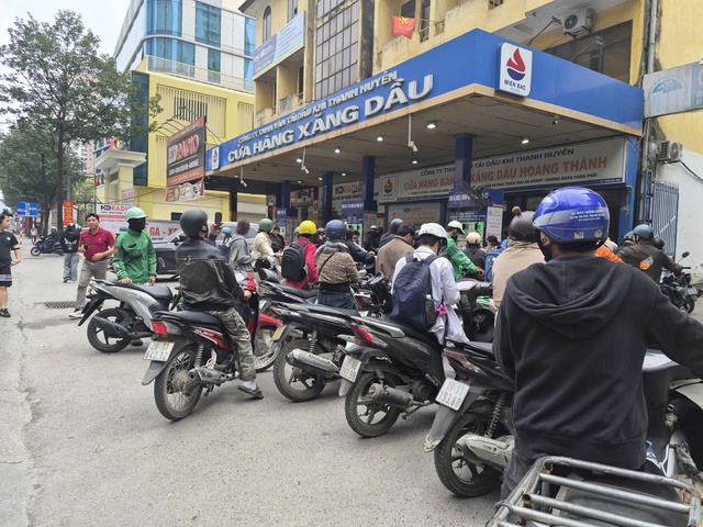 Breakfast @ Tuoi Tre News - March 10- Ảnh 1.