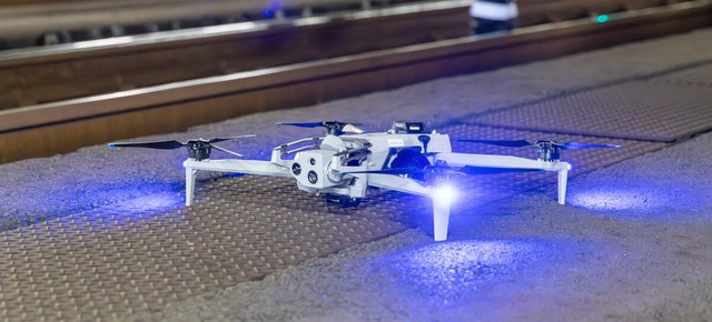 JR East to monitor Yamanote line pantographs with AI- Ảnh 1.