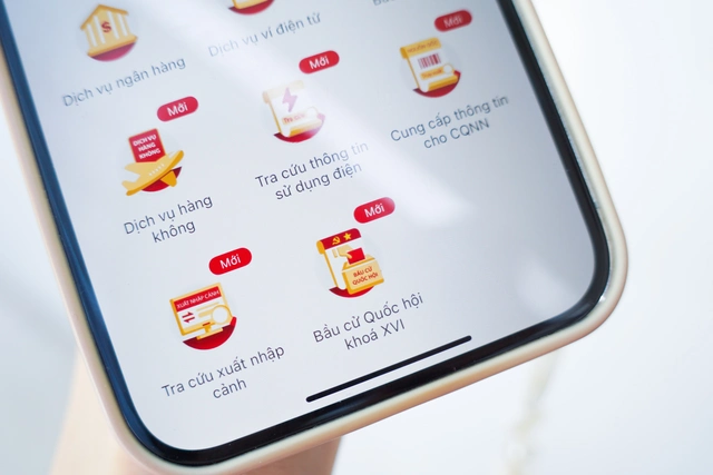 Cách xem nơi bỏ phiếu bầu cử trên ứng dụng VNeID - Ảnh 1.