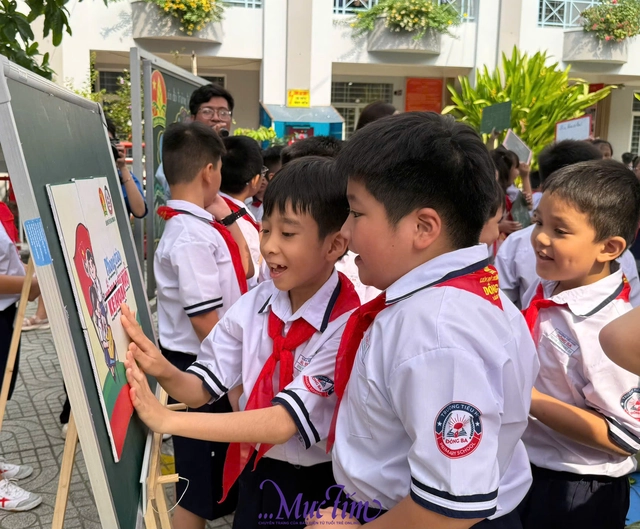 Lớp đội viên 85 năm Ngày thành lập Đội TNTP Hồ Chí Minh của Trường TH Đông Ba - Ảnh 12.