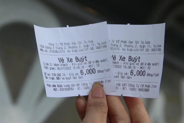 Ho Chi Minh City pilots paperless bus tickets- Ảnh 1.