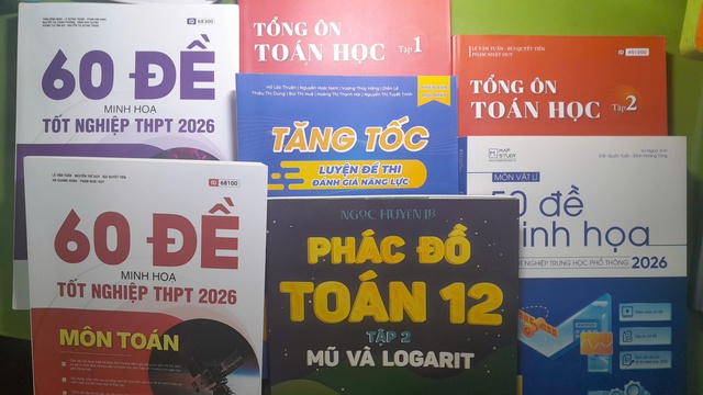 Sĩ tử lớp 12 chuẩn bị ra sao khi kỳ thi đánh giá năng lực đang đến gần? - Ảnh 1.