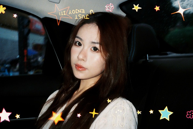 Bắt kịp trào lưu tạo ảnh cùng film sticker bằng Canva - Ảnh 3.