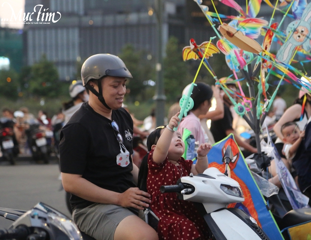 Khám phá 3 địa điểm thả diều cực chill tại TP.HCM- Ảnh 5. Khám phá 3 địa điểm thả diều cực chill tại TP.HCM- Ảnh 5.