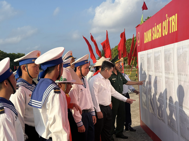 Vietnam’s Truong Sa ready for national election - Ảnh 1.