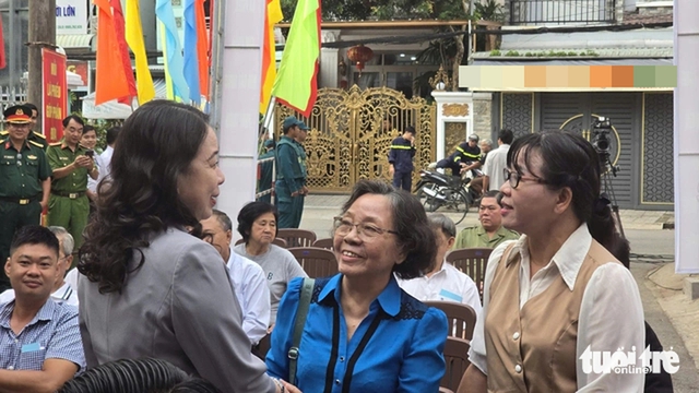 Nearly 79 million Vietnamese vote in parliamentary, local elections- Ảnh 31.