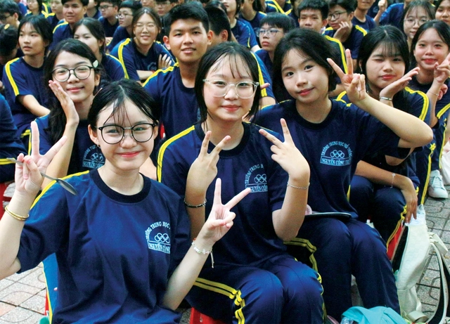 Chọn nguyện vọng lớp 10 những lưu ý quan trọng để tránh sai lầm đáng tiếc - Ảnh 2.