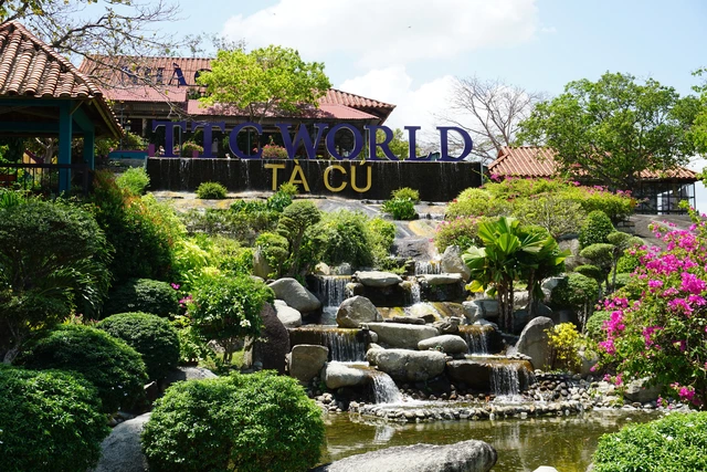 24h ở Phan Thiết: Ăn gì, chơi gì cho trọn vẹn?- Ảnh 4. 24h ở Phan Thiết: Ăn gì, chơi gì cho trọn vẹn?- Ảnh 4.