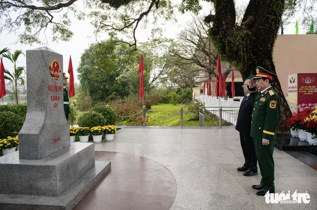 Vietnam’s General Phan Van Giang chairs welcome ceremony for Chinese defense minister - Ảnh 3.