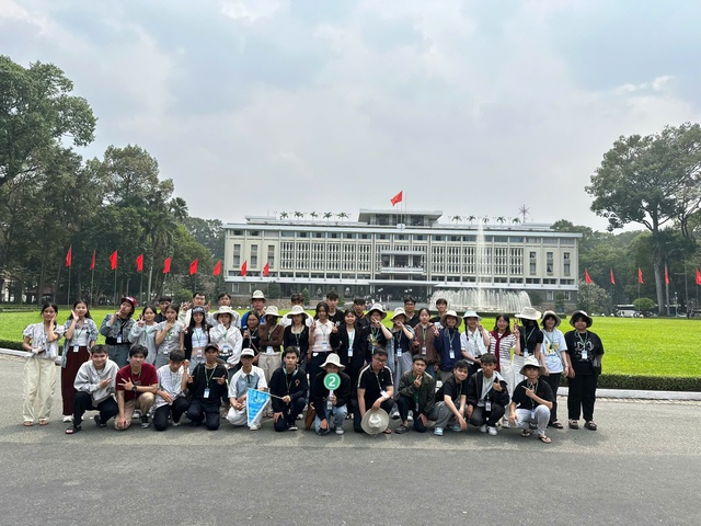 Khi hạnh phúc ‘nảy mầm’ từ những điều nhỏ bé- Ảnh 3.