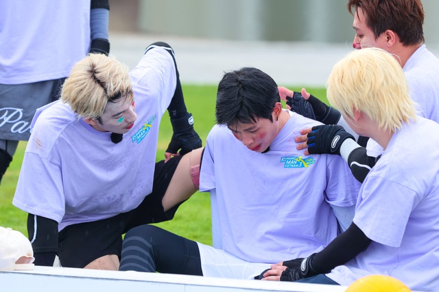 Anh Tú Atus trở thành biểu tượng giải trí của Running Man mùa 3- Ảnh 5. Anh Tú Atus trở thành biểu tượng giải trí của Running Man mùa 3- Ảnh 5.