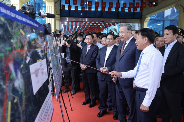 Vietnam-China railway links must be strategic breakthrough: Party chief- Ảnh 1.