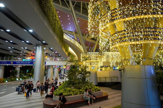Da Nang airport climbs to world’s top 100 for third straight year- Ảnh 1.