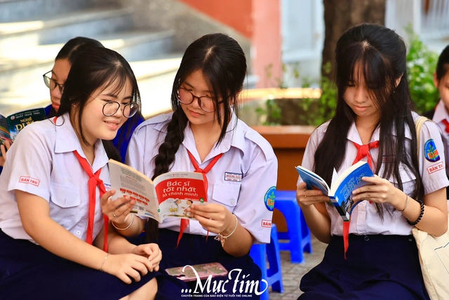 Một ngày 'chill' cùng sách của teen Trường THCS Hoàng Văn Thụ - Ảnh 3.