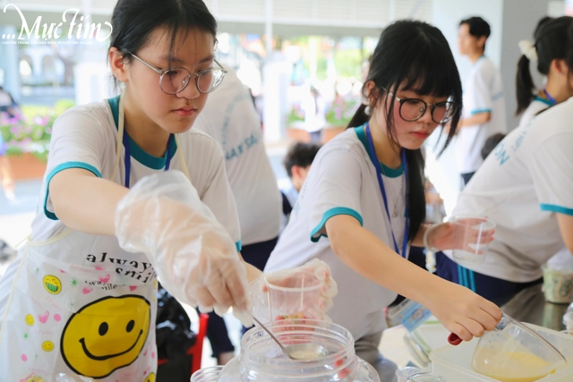 Bùng nổ cùng teen Trường THPT Nam Sài Gòn trong Hội trại truyền thống 26-3- Ảnh 12. Bùng nổ cùng teen Trường THPT Nam Sài Gòn trong Hội trại truyền thống 26-3- Ảnh 12.