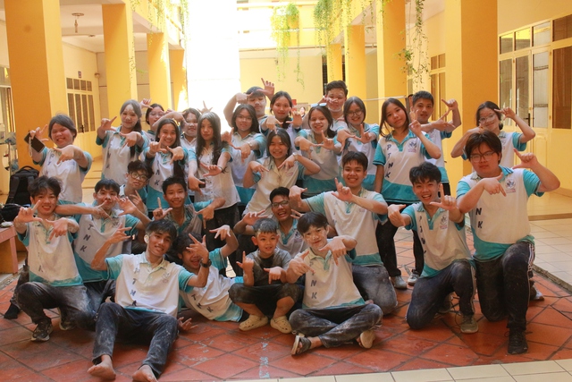 Teen Trường Phổ thông Năng khiếu sôi nổi trò chơi tập thể trong Hội trại truyền thống - Ảnh 6.