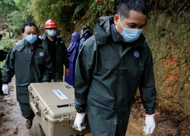Four years after deadly China Eastern plane crash, investigators offer no answers- Ảnh 1.