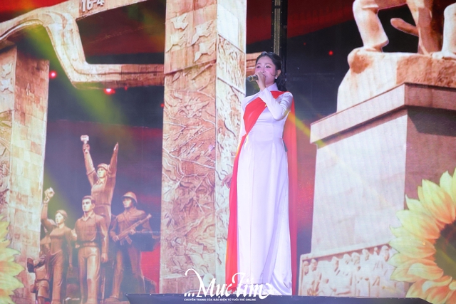 Youth Fest 2026: Tuổi trẻ TP.HCM bùng nổ cảm xúc tại chương trình kỷ niệm 95 năm thành lập Đoàn TNCS Hồ Chí Minh - Ảnh 8.