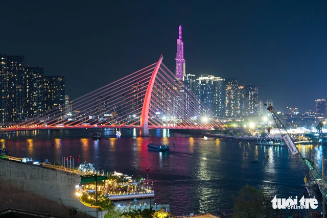 Ho Chi Minh City’s nighttime economy must move beyond ‘sidewalk drinking culture’- Ảnh 1.