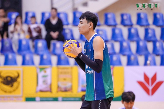 Trực tiếp chung kết bóng chuyền nam: Biên Phòng MB - LPBank Ninh Bình- Ảnh 1.