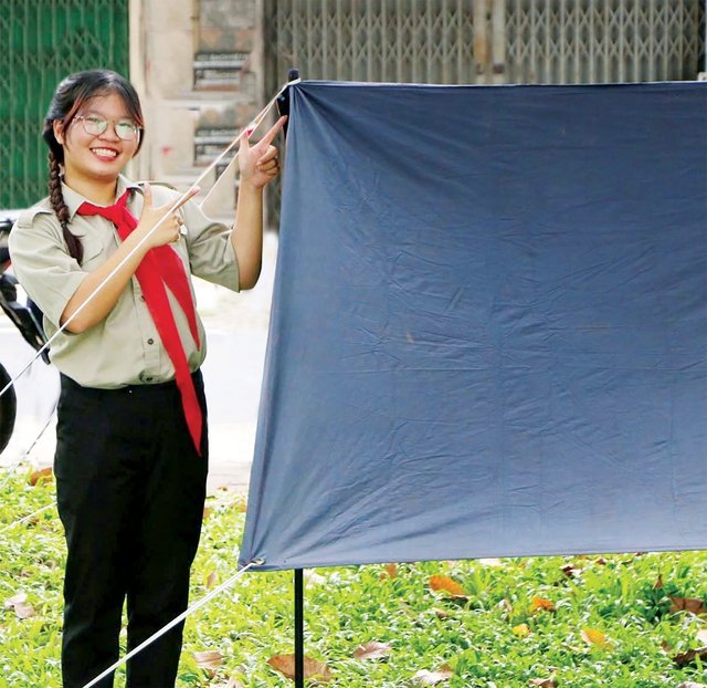 Tình yêu chiếc khăn quàng đỏ của chị cán bộ Đoàn - Ảnh 2.