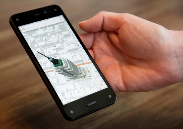 Amazon plans smartphone comeback more than a decade after Fire Phone flop- Ảnh 1.