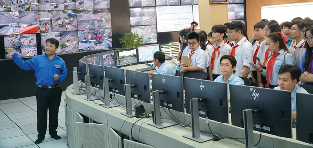 Tận mắt khám phá đô thị thông minh, thiếu nhi TP.HCM nảy ra loạt ý tưởng mới- Ảnh 2.