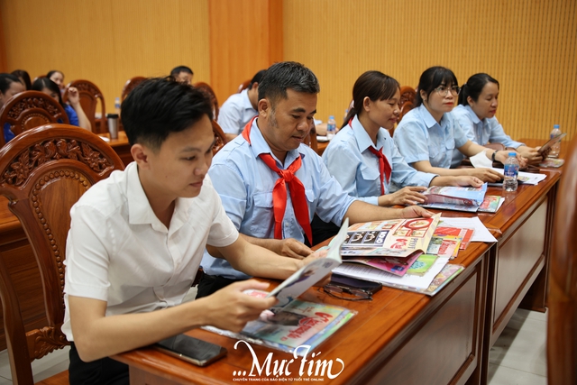 Hơn 260 cán bộ Đội dự triển khai phong trào “Đọc và làm theo báo Đội”- Ảnh 3.