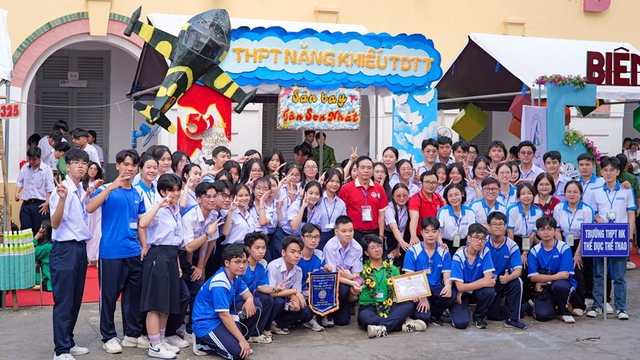 Phát triển toàn diện tại Trường THPT Năng khiếu TDTT- Ảnh 1.