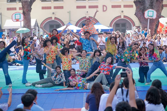 Trường THPT Năng khiếu TDTT mang gì đến gian tư vấn tại Ngày hội Tự tin vào lớp 10?- Ảnh 1.