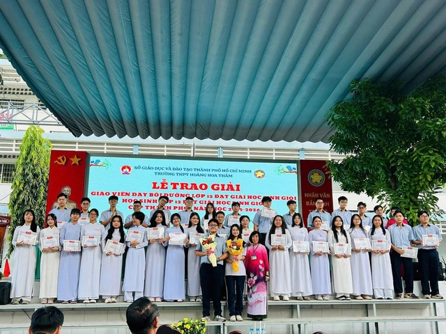 Check-in Trường THPT Hoàng Hoa Thám trước thềm Ngày hội Tự tin vào lớp 10- Ảnh 9.