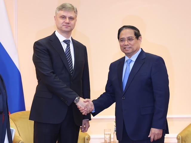 Vietnam PM suggests stronger rail, metro cooperation with Russia- Ảnh 1. Vietnam PM suggests stronger rail, metro cooperation with Russia- Ảnh 1.