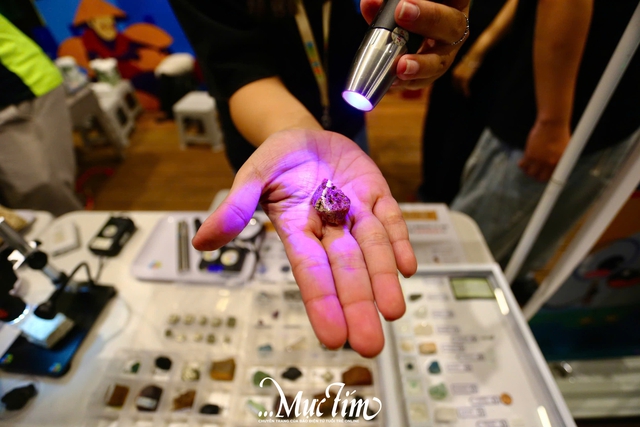 Đa dạng hoạt động giải trí buổi đêm hấp dẫn tại Đường sách TP.HCM- Ảnh 9.