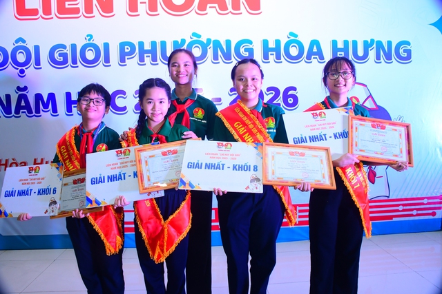 Phường đầu tiên tại TP.HCM tổ chức xong Hội thi Chỉ huy Đội giỏi năm học 2025 -2026- Ảnh 3.