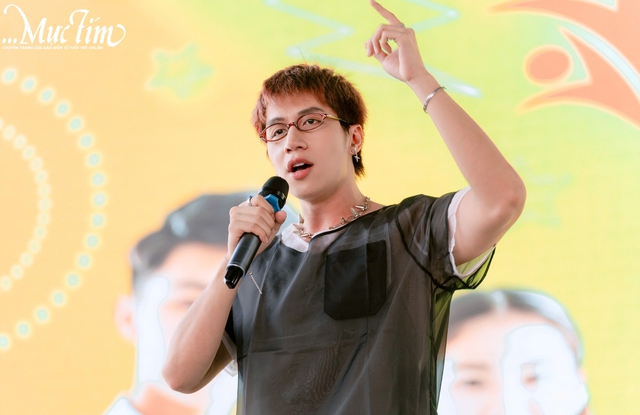 Bùi Duy Ngọc thổi bùng sức nóng Ngày hội Tự tin vào lớp 10 - Ảnh 2.