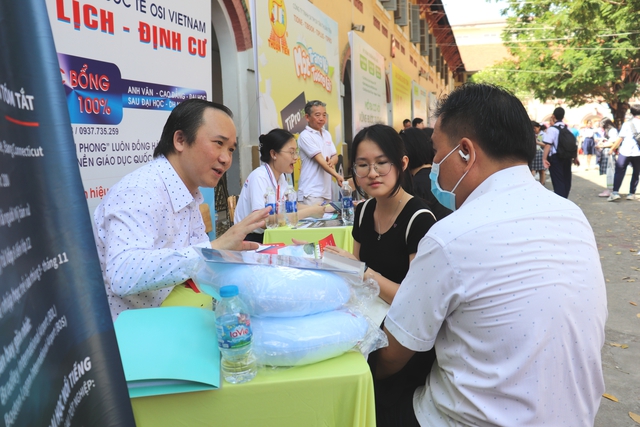 Tìm hiểu lộ trình du học tại Ngày hội Tự tin vào lớp 10 - Ảnh 2.