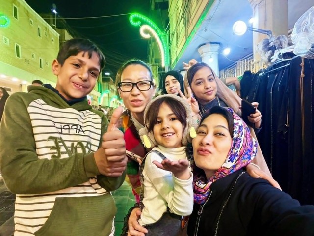 Stranded, rerouted, returning home: Vietnamese travelers caught off guard by Middle East conflict- Ảnh 1.