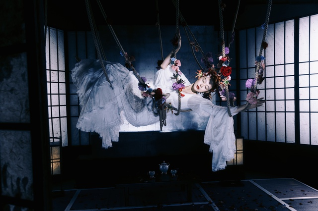 Điều gì xảy ra khi hai chị đẹp Minh Hằng và Tóc Tiên bắt tay?- Ảnh 7. Điều gì xảy ra khi hai chị đẹp Minh Hằng và Tóc Tiên bắt tay?- Ảnh 7.