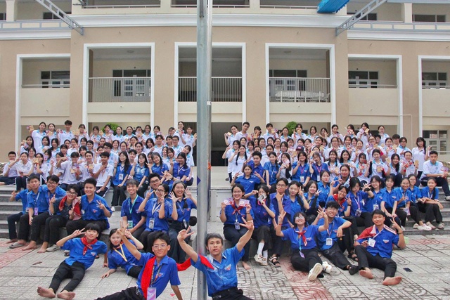 4 điều khiến Trường THPT Nguyễn Huệ là nơi đáng để teen gửi gắm thanh xuân- Ảnh 6. 4 điều khiến Trường THPT Nguyễn Huệ là nơi đáng để teen gửi gắm thanh xuân- Ảnh 6.