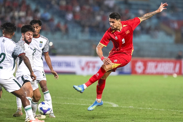 No meat, no problem in elite football? Vietnam’s naturalized player draws attention over vegetarian diet- Ảnh 1. No meat, no problem in elite football? Vietnam’s naturalized player draws attention over vegetarian diet- Ảnh 1.