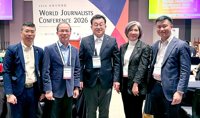 Journalists from 30 countries, including Vietnam, weigh AI’s applications at Seoul media conference- Ảnh 1.
