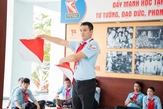 Ở đây có bí quyết chinh phục Hội thi phụ trách Đội giỏi- Ảnh 3. Ở đây có bí quyết chinh phục Hội thi phụ trách Đội giỏi- Ảnh 3.