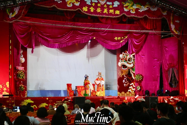 Sức hút từ đêm diễn Triều kịch của người Hoa Chợ Lớn - Ảnh 4.
