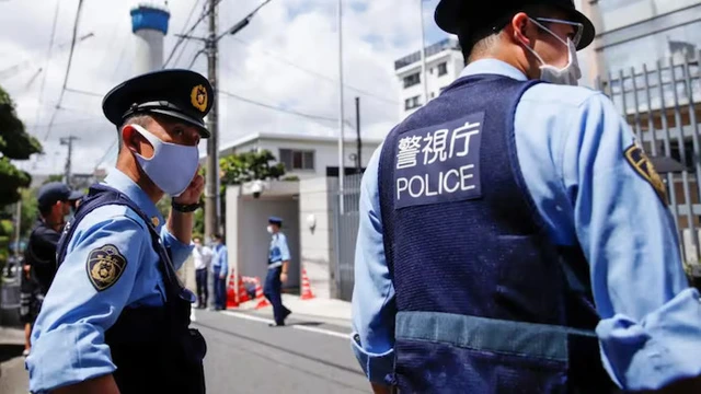 3 arrested over illegal hiring of Vietnamese workers in Japan- Ảnh 1.