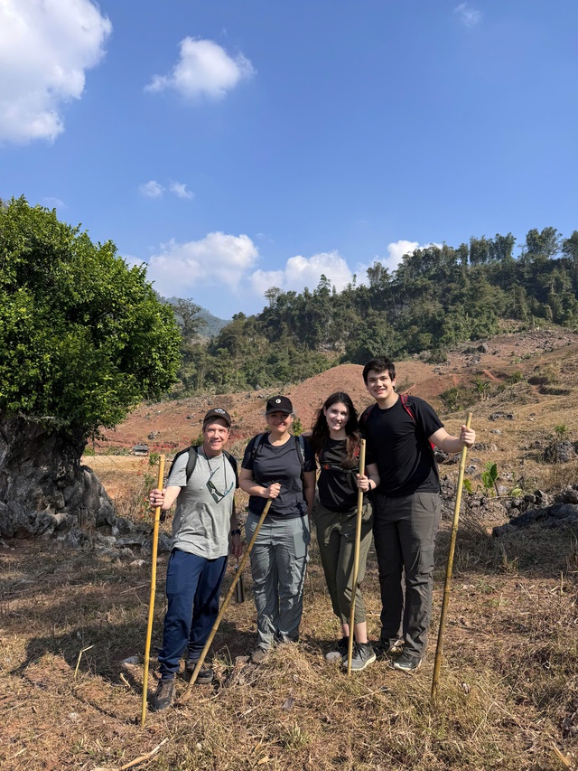 Online reactions pour in after story of US family paying $3,000 each for rural Vietnam experience - Ảnh 2.