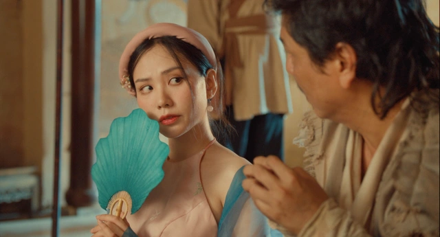 Hoa hậu Mai Phương lần đầu chạm ngõ điện ảnh bằng một vai khiến khán giả sửng sốt - Ảnh 1.