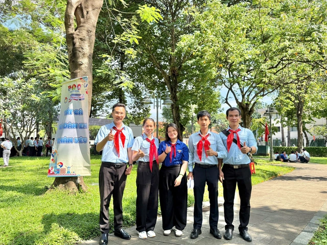 575 phụ trách Đội tranh tài tại ngày thi thứ hai Olympic Cánh én- Ảnh 6.