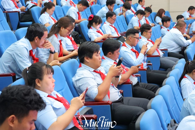 575 phụ trách Đội tranh tài tại ngày thi thứ hai Olympic Cánh én- Ảnh 2.