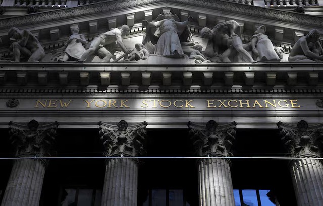 NYSE fined $9 million by SEC over glitch that disrupted stock market - Ảnh 1.