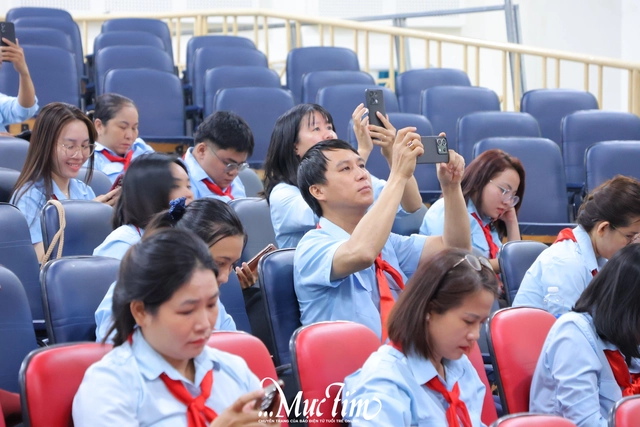 Dấu ấn khó phai tại ngày thi thứ hai Olympic Cánh én ở phường Vũng Tàu - Ảnh 2.